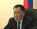 Премьер Шолбан Кара-оол подверг критике работу комиссий по делам несовершеннолетних